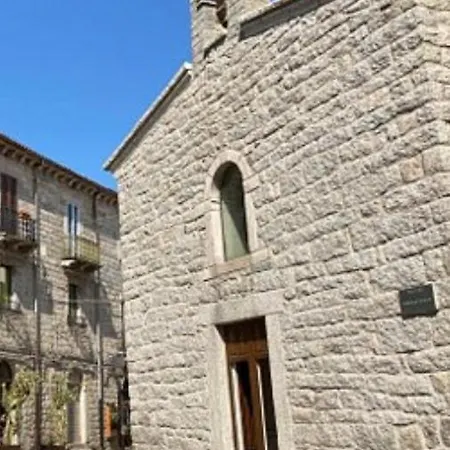 Da Silvestro Bed & Breakfast Tempio Pausania